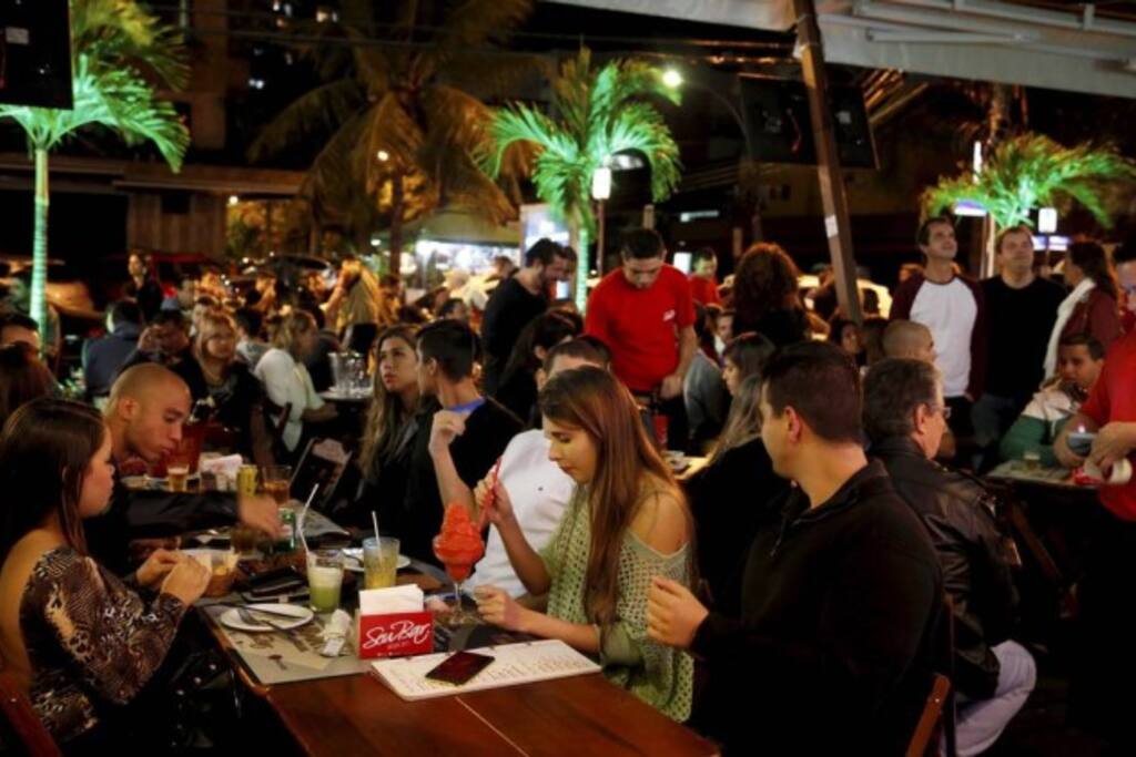 Bar na Av. Olegário Maciel
