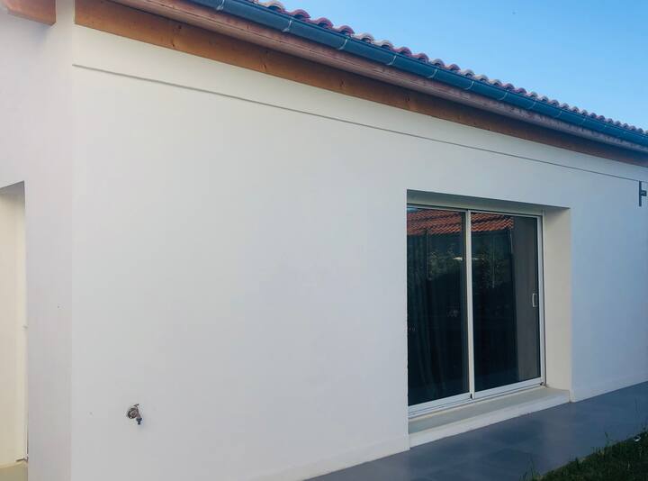 Renovirani studio Bègles, 1. fotografija