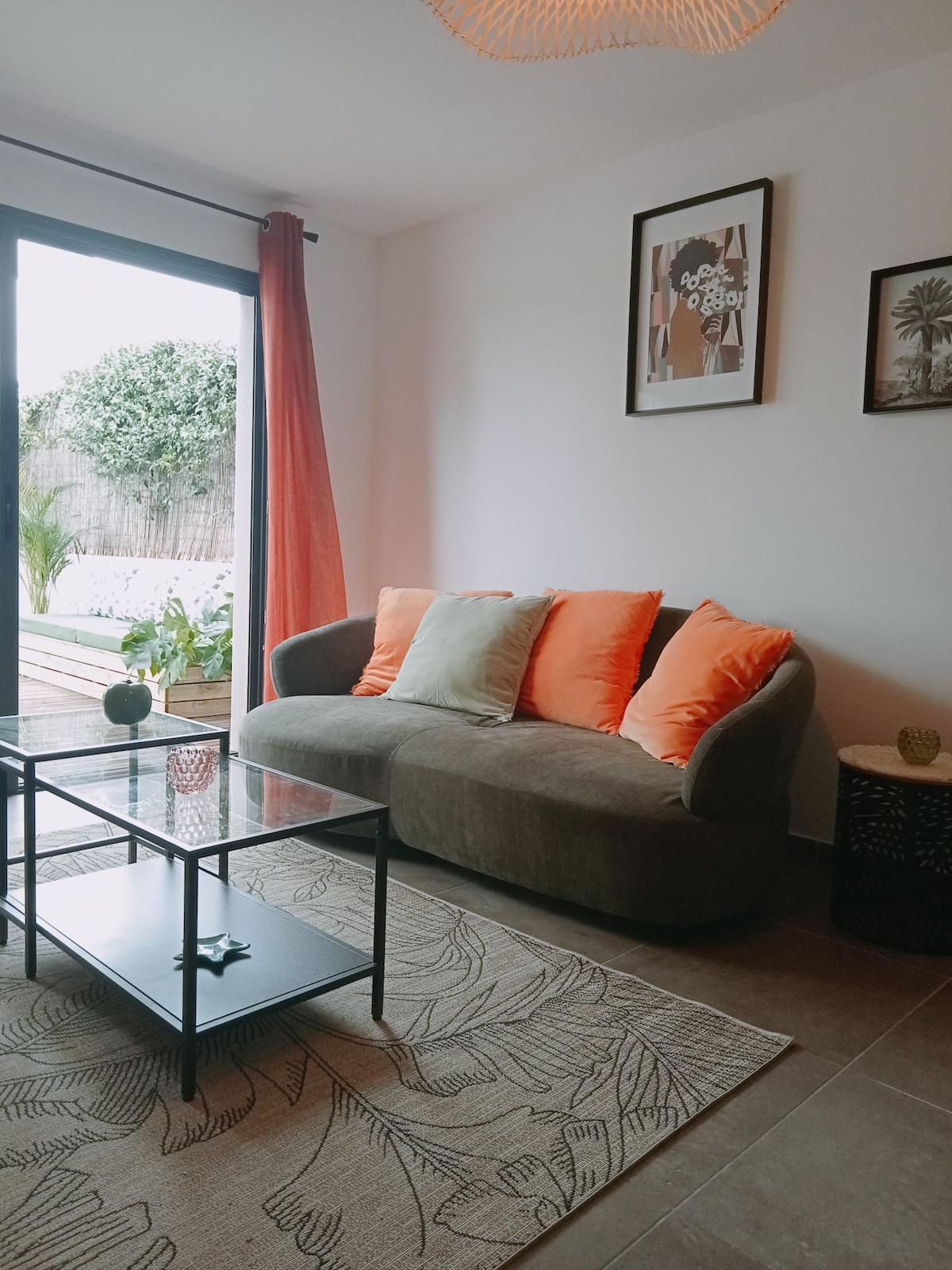 Top performing Airbnb: Garden house tram, sea 15 minutes drive in Saint Jean De Védas