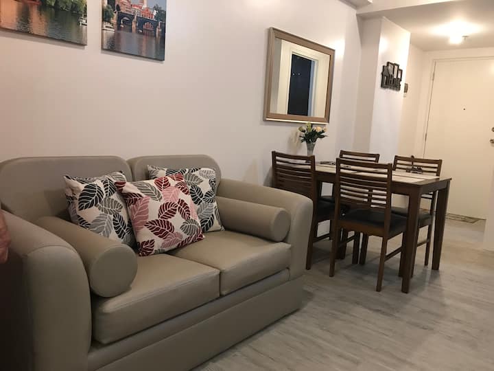 Cozy Studio Unit @ Amaia Steps Condo. ( 31 Sq.m.) - Bacolod