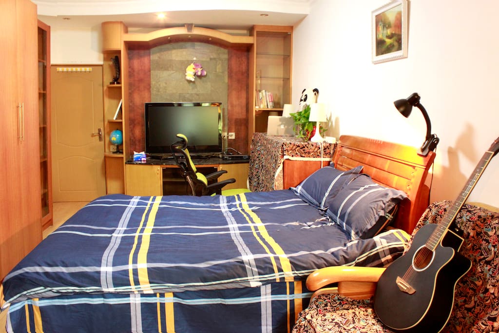 大主卧-Bed Room