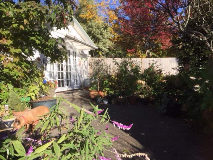 Greendale - Garden cottage in picturesque Leura
