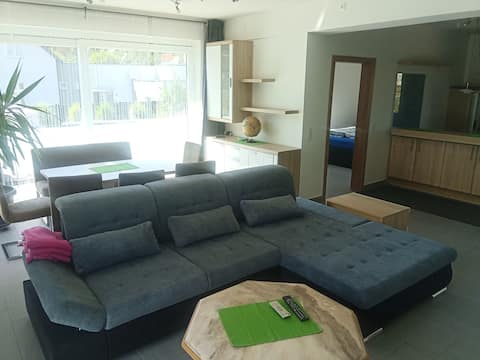 Beliebte Airbnb-Anzeige: Klagenfurt/Wörthersee Cozy home GAY-FRIENDLY in Klagenfurt Am Wörthersee