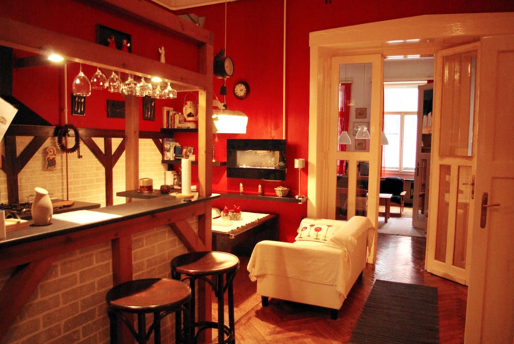 bar/hall