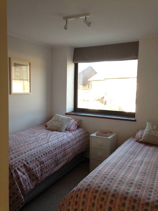 Dormitorio doble camas 1 pl