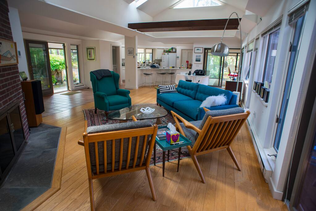 Great room for relaxing and entertaining.