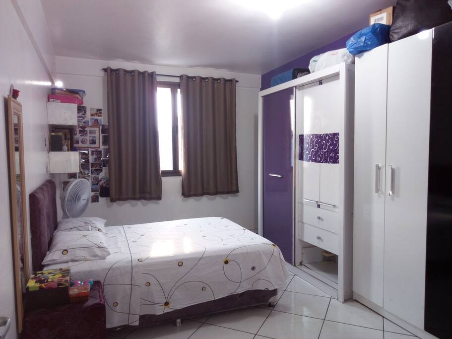Quarto amplo silencioso
