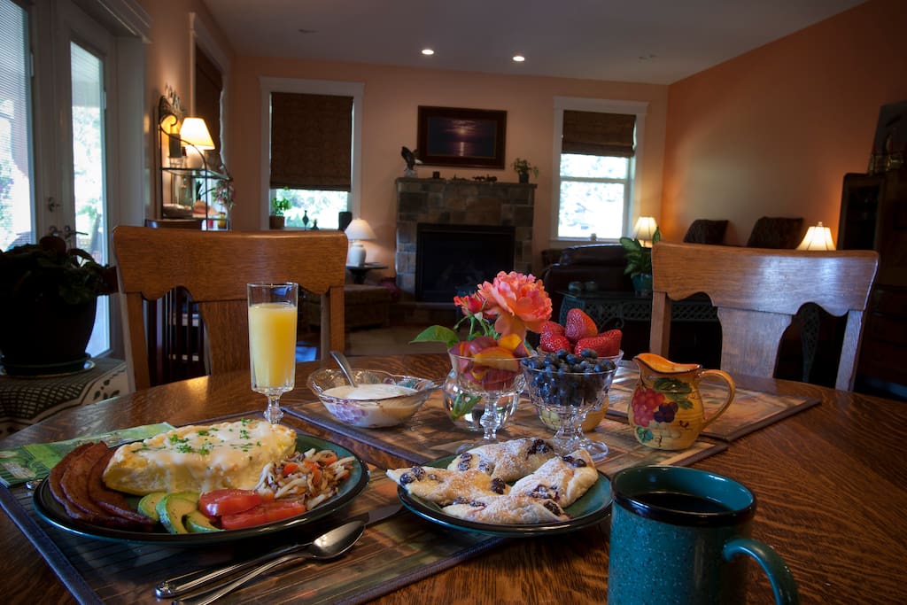 breakfast in dining room