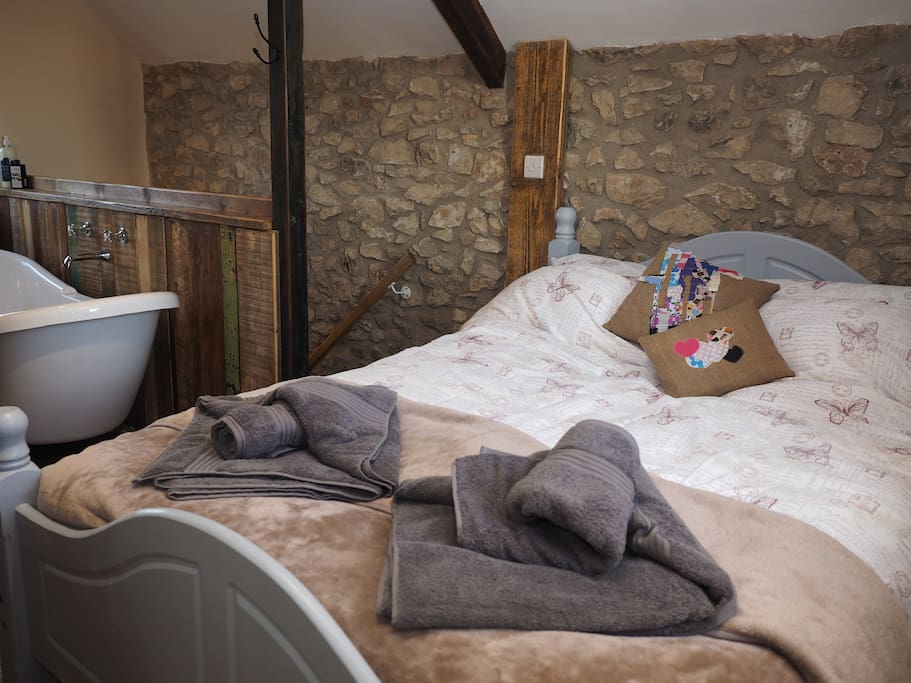 Comfy double bed
