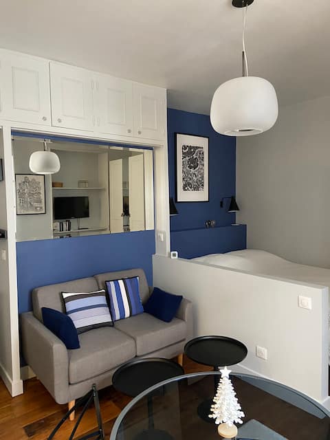 Airbnb performant: Beautiful studio in the center 50 m from the beach à Saint Jean De Luz