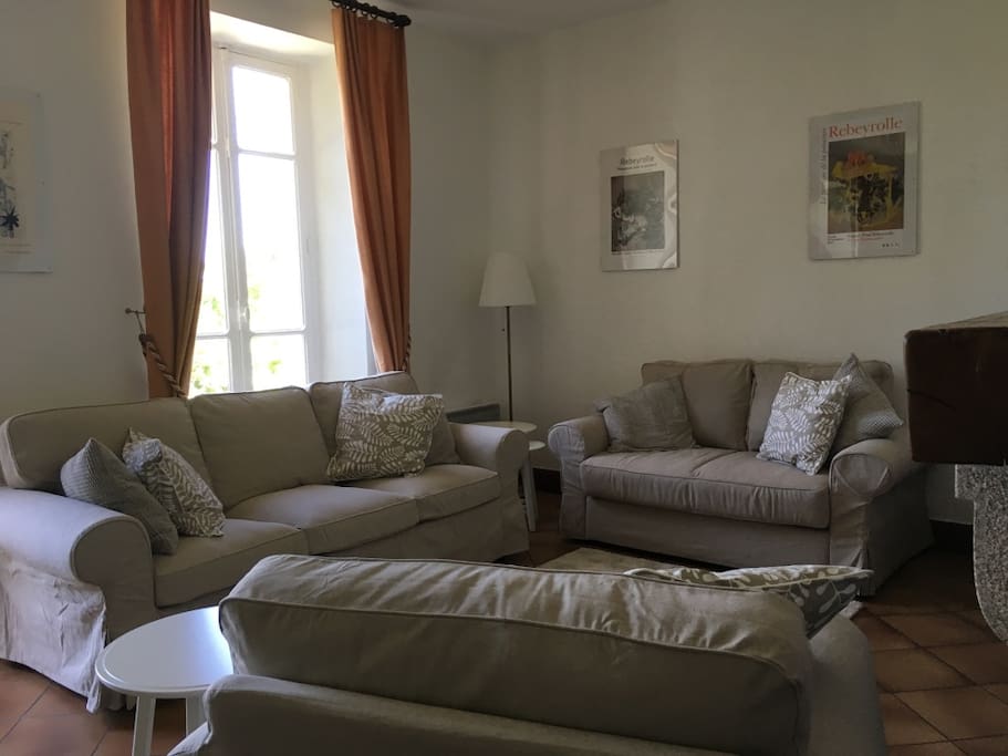 Lounge area