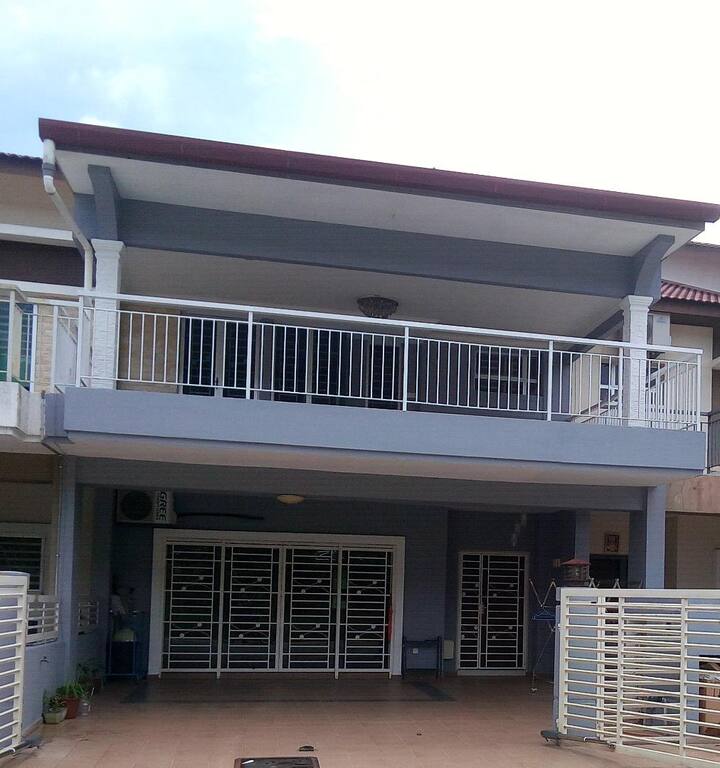 rumah sewa pandan mewah