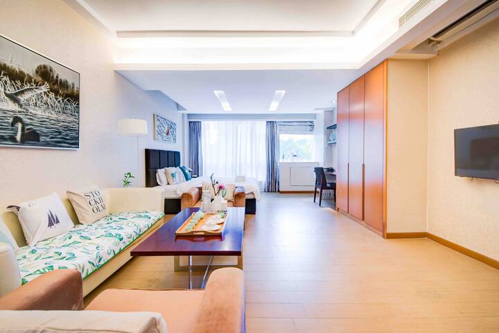 梦马舒舍 麋鹿花园房 世纪双子 1米8大床 可做饭 有全身镜 厚街万达旁 Condominiums For Rent In Dongguan Guangdong China