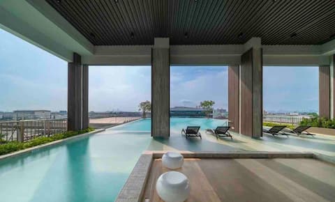 Classic 1BR Free Wifi Skypool Fitness@BTS Puchao
