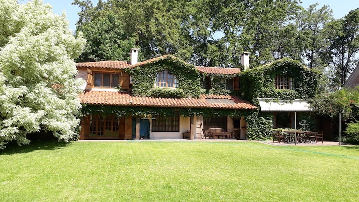 Casa con jardín y pileta en La Horqueta (Boulogne)