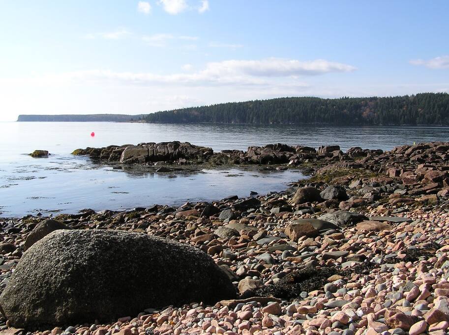 Full beach access - perfect for low tide walks