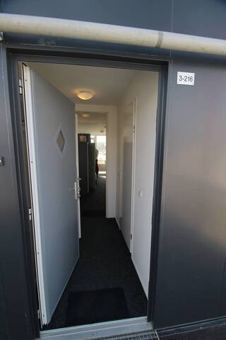 30qm Wohnung mit Miniküche, Bad und Parkplatz