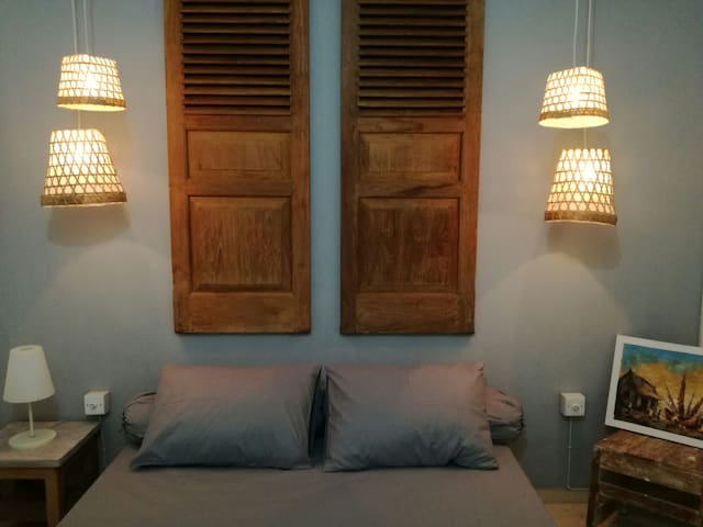 City Centre , Studio Lotus