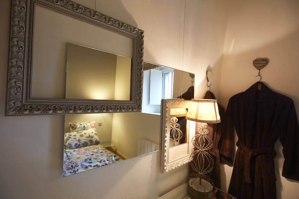 Chambre n°2, lit 140