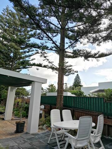 Pine-Tree Home gallery image 4