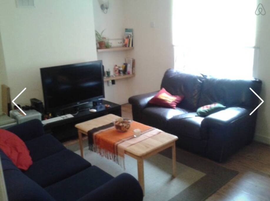 great location & super friendly housemates!