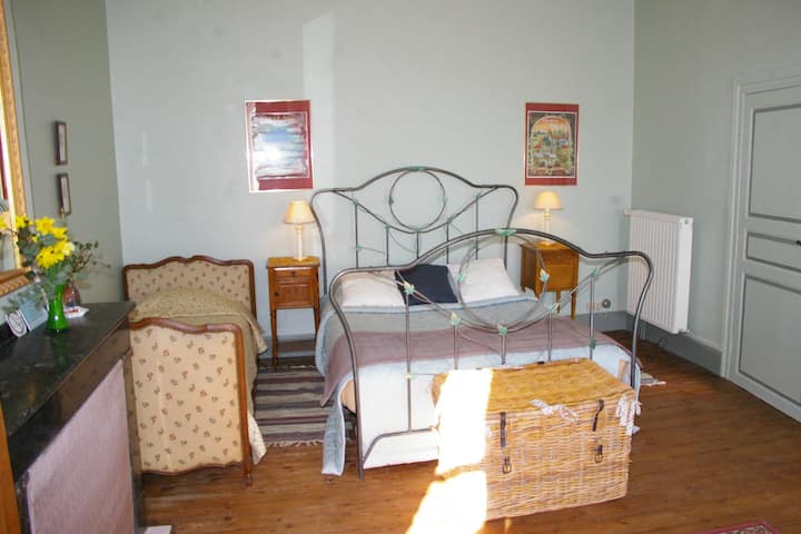 Ლე ‑ ლიერი (საძინებელი 2)