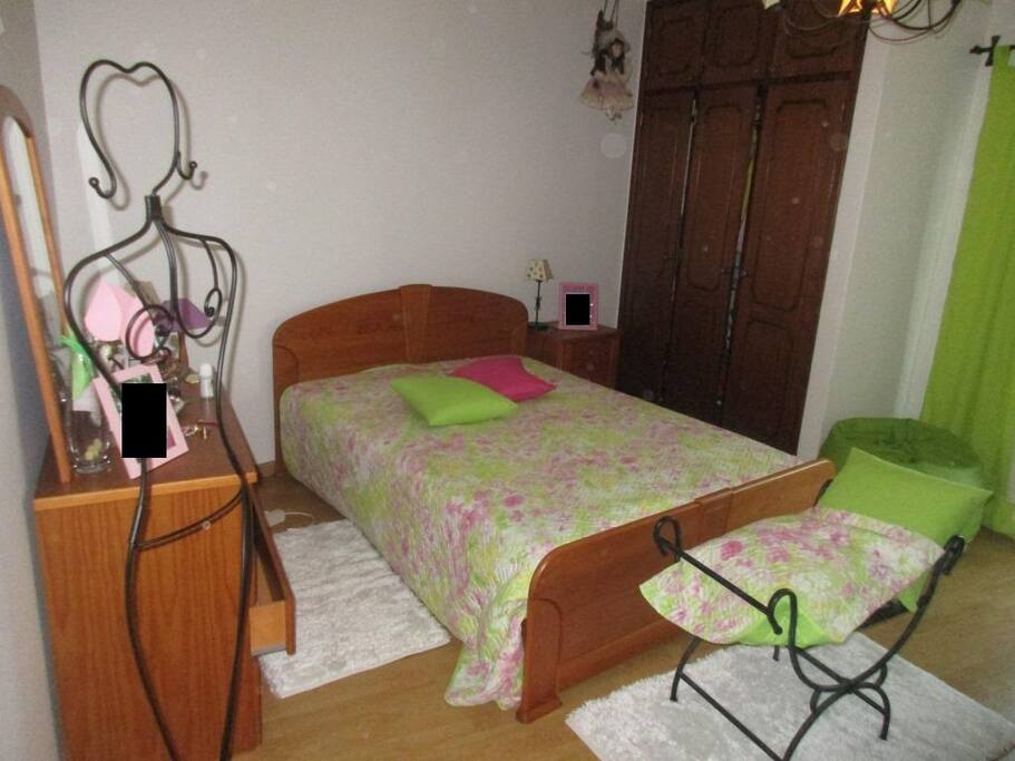 Quarto 1 - Cama de Casal e AC