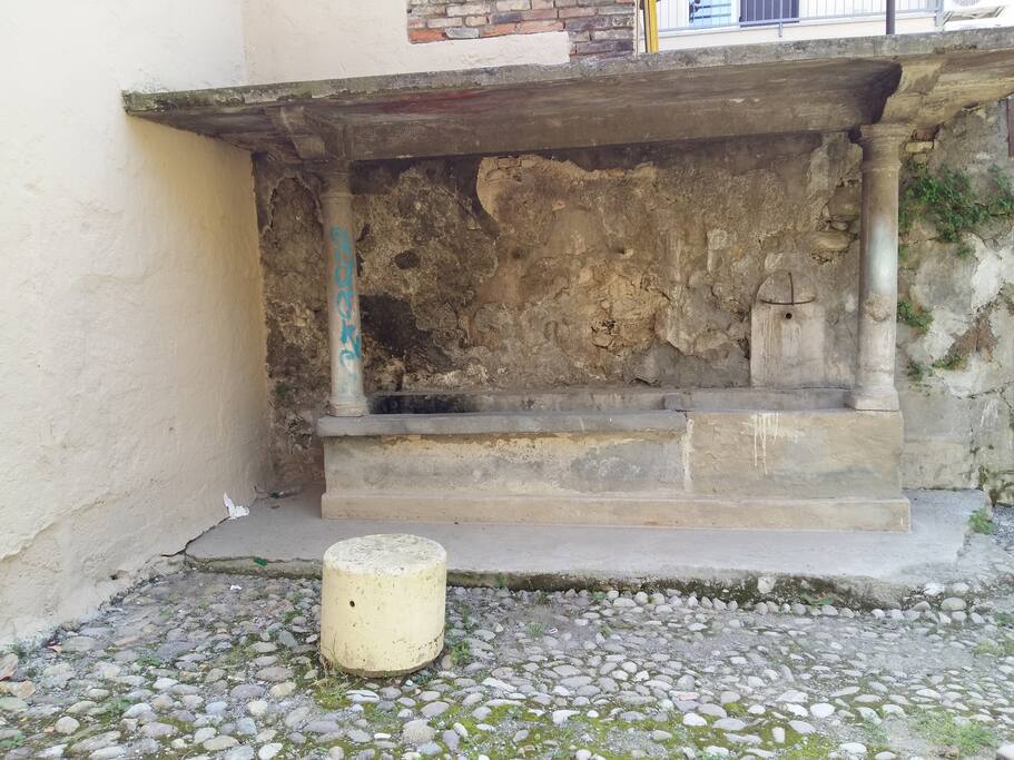 Antica fontana