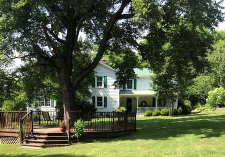 Harpers Mill Bed and Breakfast Room 2 Bed and breakfasts for Rent in