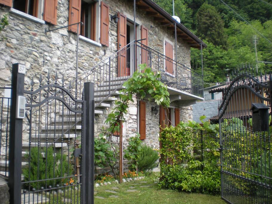 Est side of the house, with the gate entrance