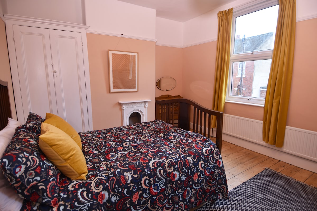 Hlavná spálňa spí 2