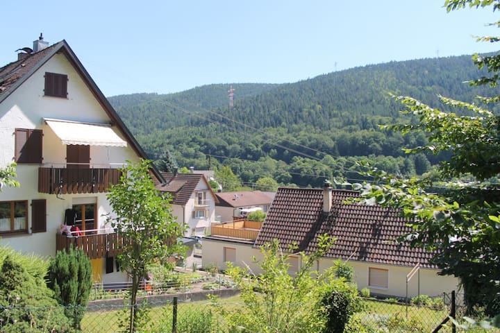 Apartment right on the edge of the forest