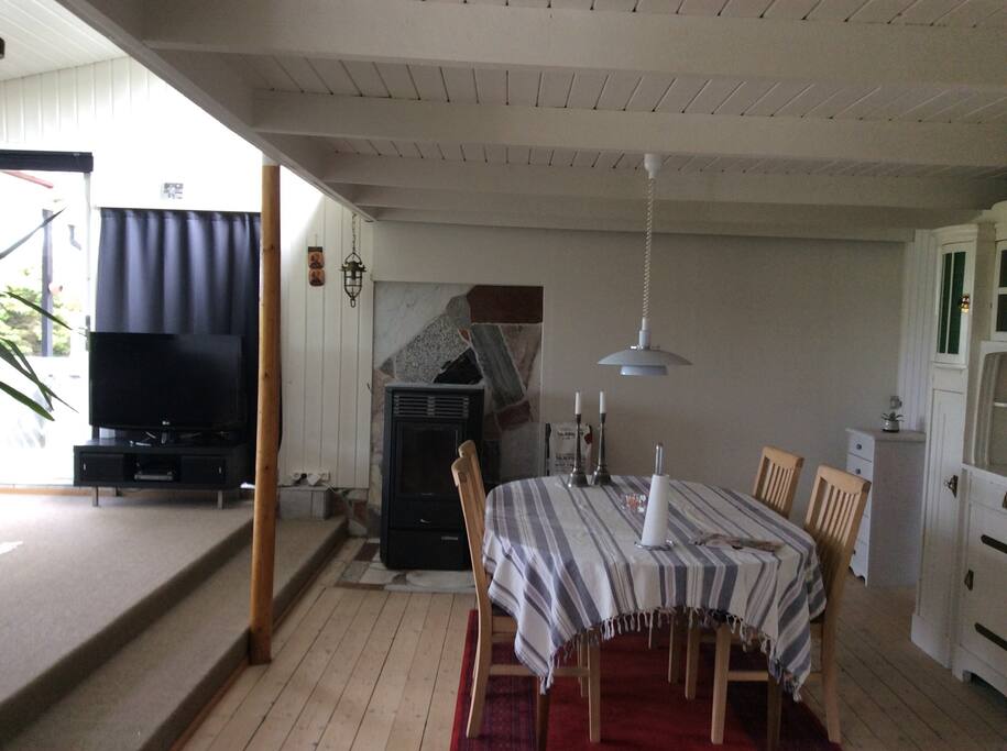 Spiseplads med pilleovn
