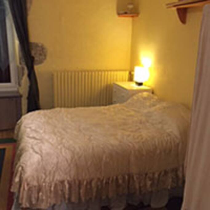 Double bed