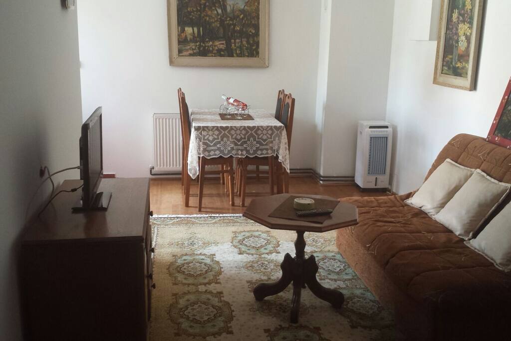 living room with bad for two
