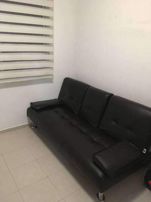 Cuarto con sofá cama