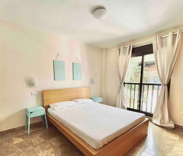 Dormitorio principal con vistas