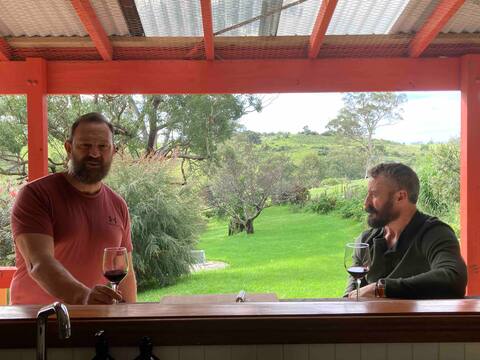 Pet Friendly Farm Stay in the centre of Tilba!