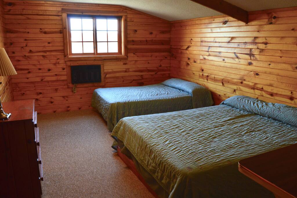 Each of our 6 charming bedrooms has 2 double beds