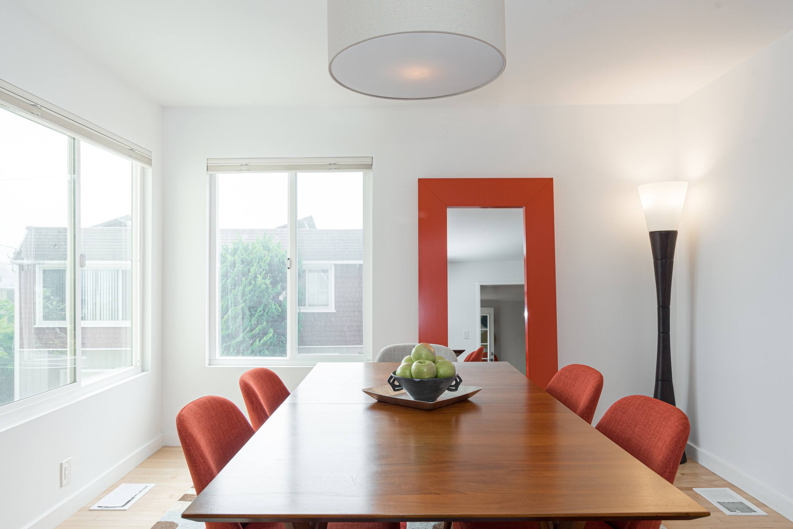 Home in San Francisco · ★5.0 · 2 bedrooms · 2 beds · 2 private baths - Image 21