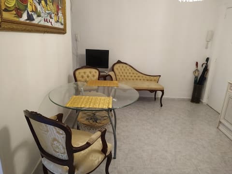 Top Airbnb: Bright outdoor apartment with wifi en Rascanya