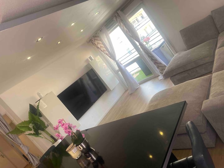 Appart 3 Pièces;70m2;1 Lit 2 Places;1 Lit Enfant - Juan-les-Pins
