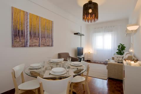 Top Airbnb: Confortable and Central - Marquês de Pombal em Santo António