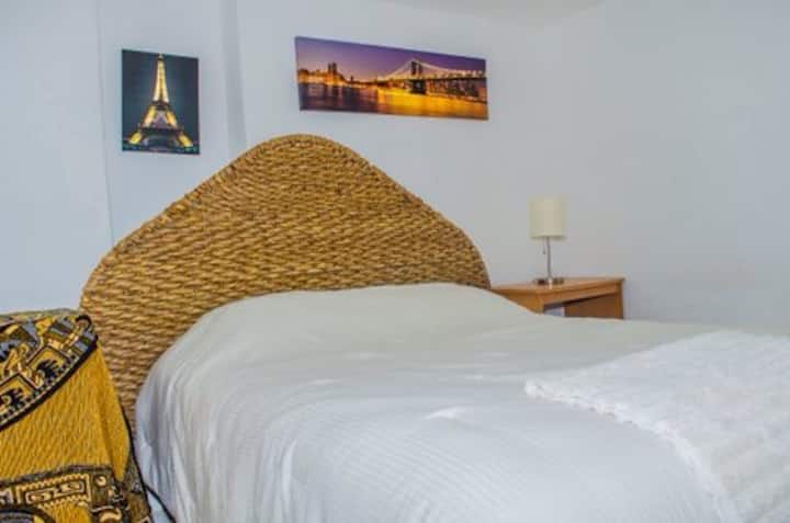 საძინებელი 1