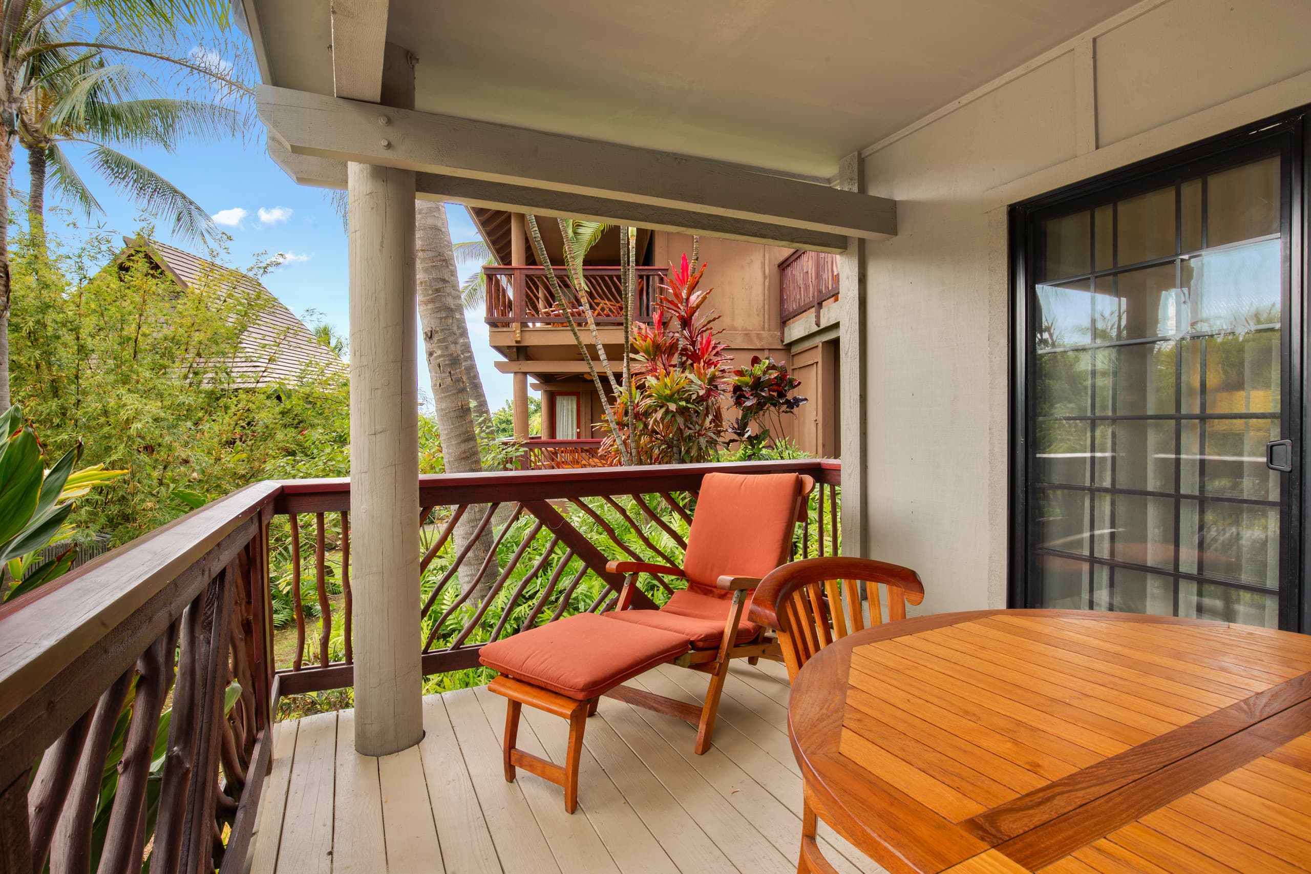Condo in Kailua-Kona · ★4.9 · 2 bedrooms · 2 beds · 2 baths - Image 13