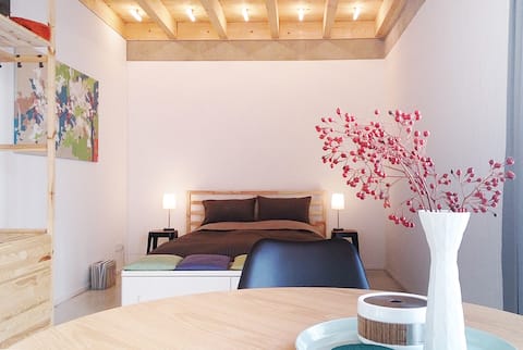 Top Airbnb: Studio apartment in Lindenau in Altlindenau