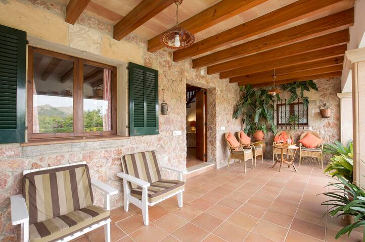 Assumpcio gallery image 5