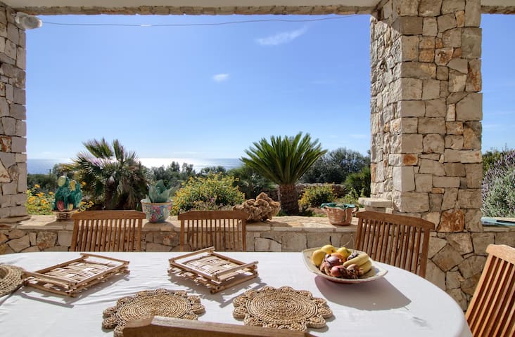 Pizzica luxury villa with pool