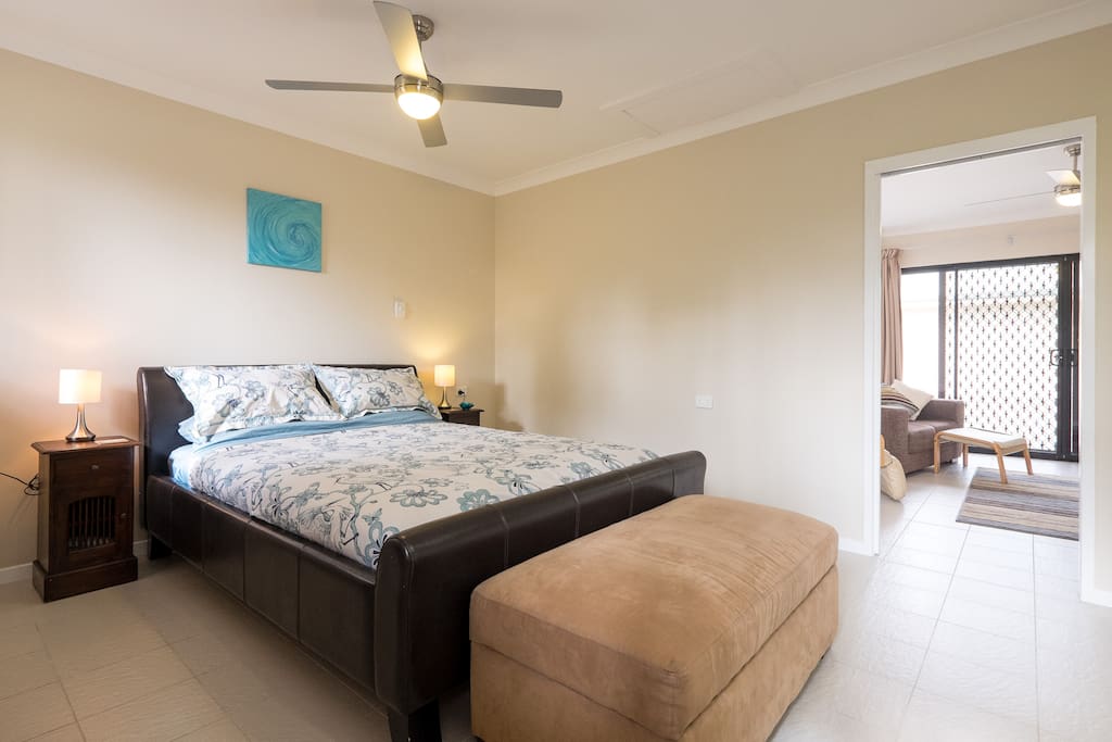 Queen bed with posturepedic mattress. Winter and summer doona's