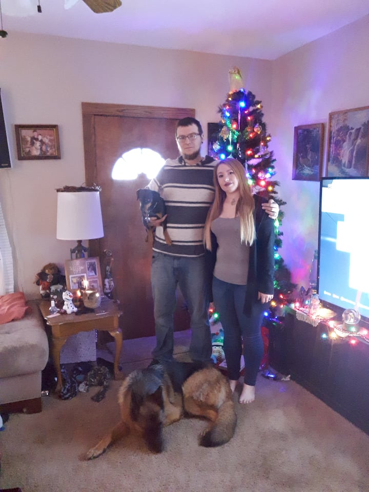 Елате да отседнете при нас в нашия щастлив дом 